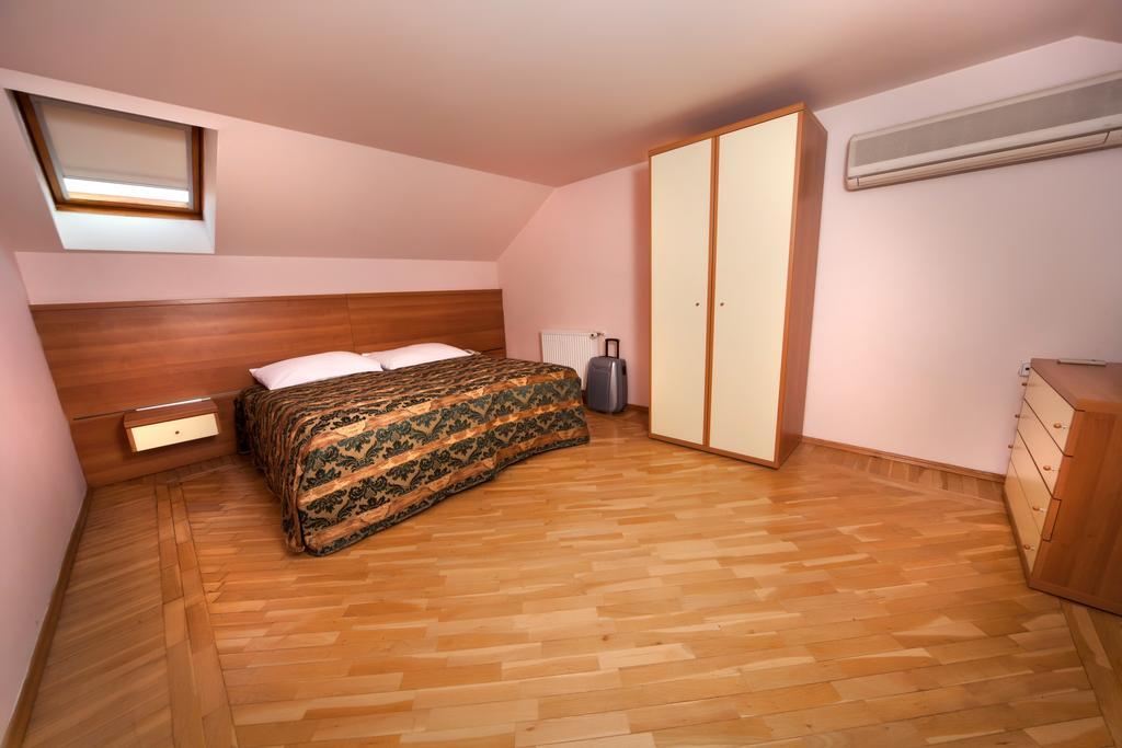 Select Hotel Praga